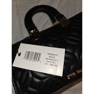 Steve Madden Small Black Purse. 9‎ 1/2 " Wide,  5 1/2" Tall, Shoulder Strap.